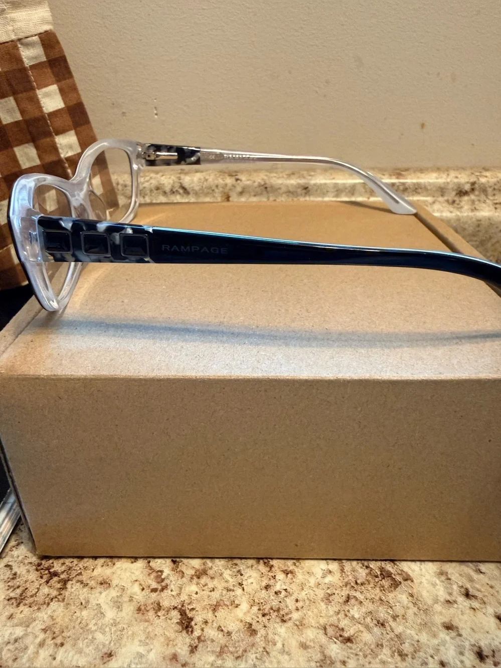 RAMPAGE R184 BLK BLACK AUTHENTIC CATS EYE WOMENS EYEGLASSES